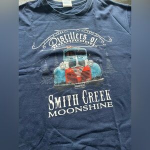 Vintage Delta Pro Weight Size M Logo T Shirt Distillers of Smith Creek